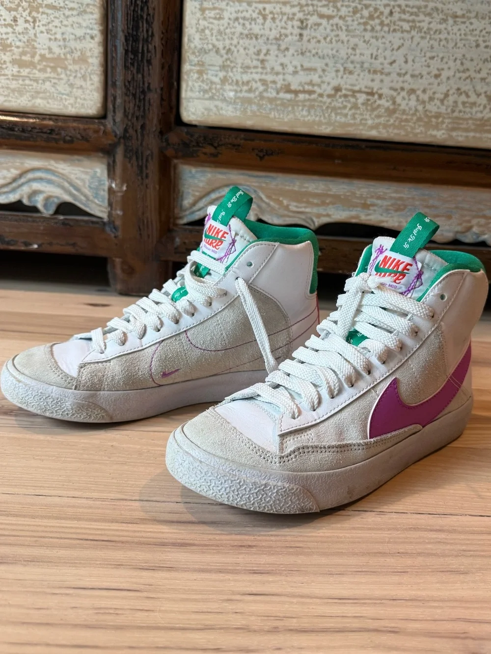 Nike Kids High-Top Sneakers in White with Green and Pink Accents